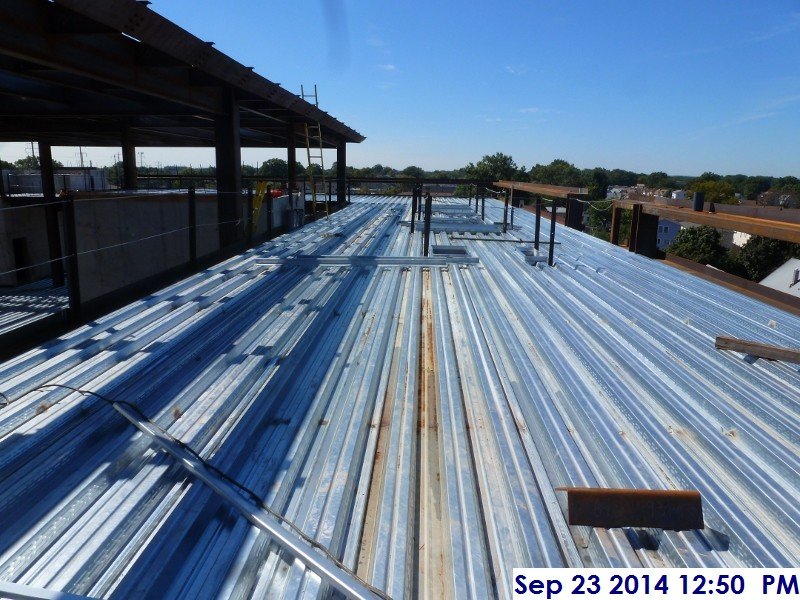 Metal decking at Derrick -8 (Roof) Facing West (800x600)